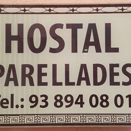Hostal Parellades Sitges Luaran gambar